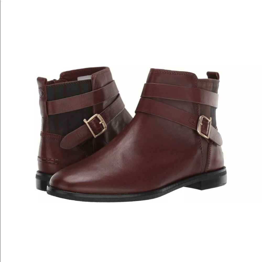 Sperry Seaport Shackle Leather Ankle Boots